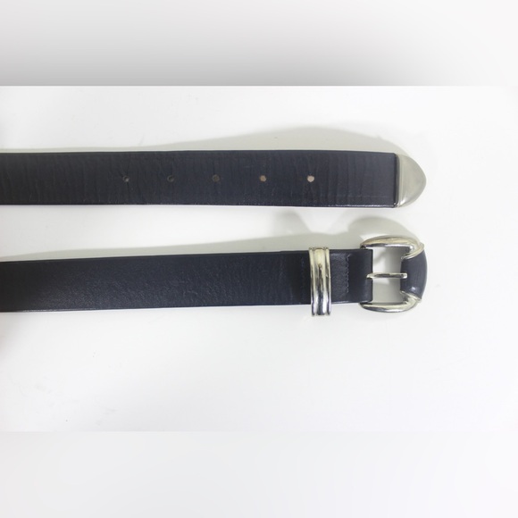 Vintage Black Leather Belt with a Silver Metal and Leather Buckle Keeper and Tip - Picture 6 of 7